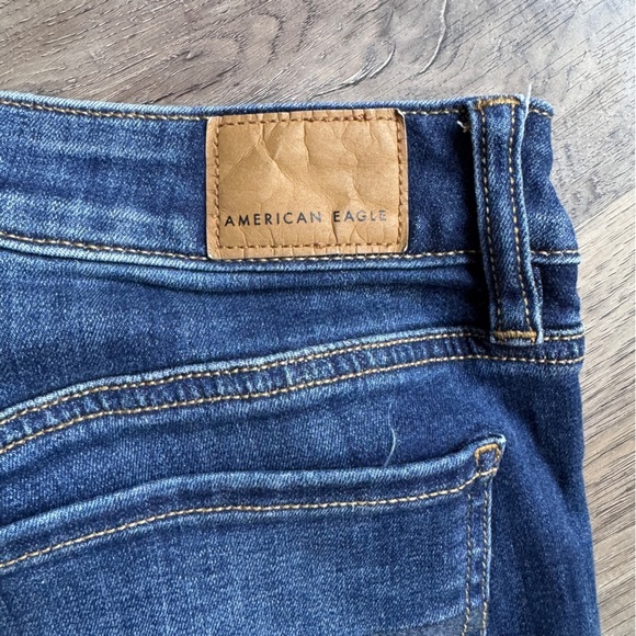 American Eagle Outfitters Dark Blue Distressed Jeggings - Size 6 Regular - Picture 10 of 13